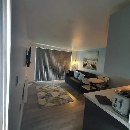Cody's Cabin Apartment Buncrana
